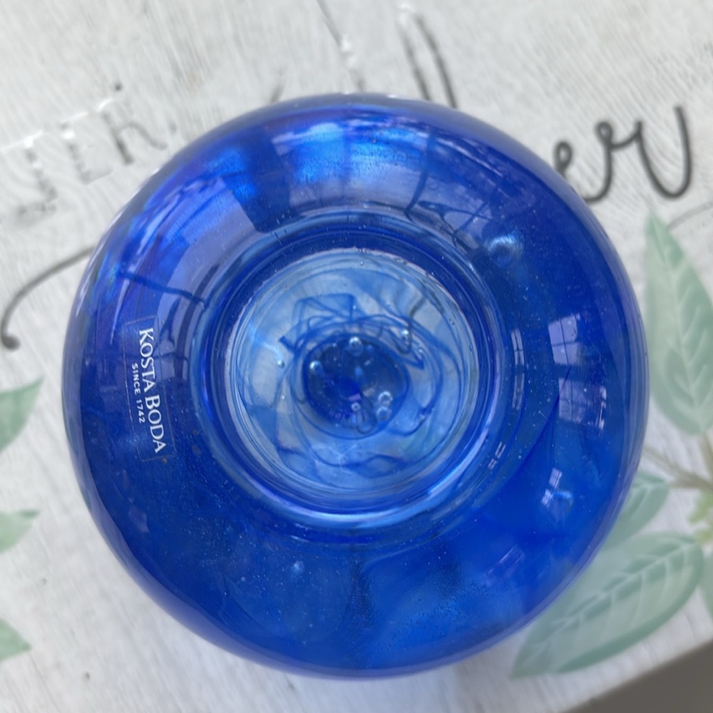 Kosta Boda glass - Picture 5 of 6